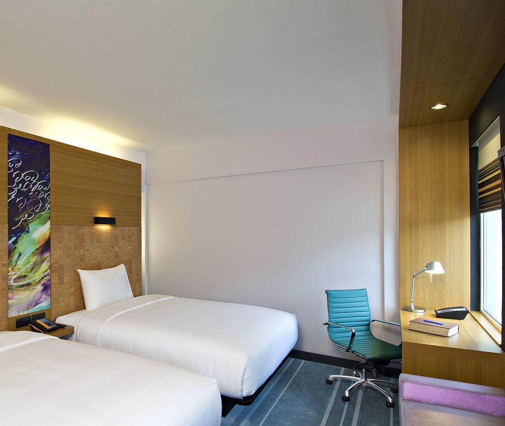 Hotel Aloft Bengaluru Whitefield Exterior foto