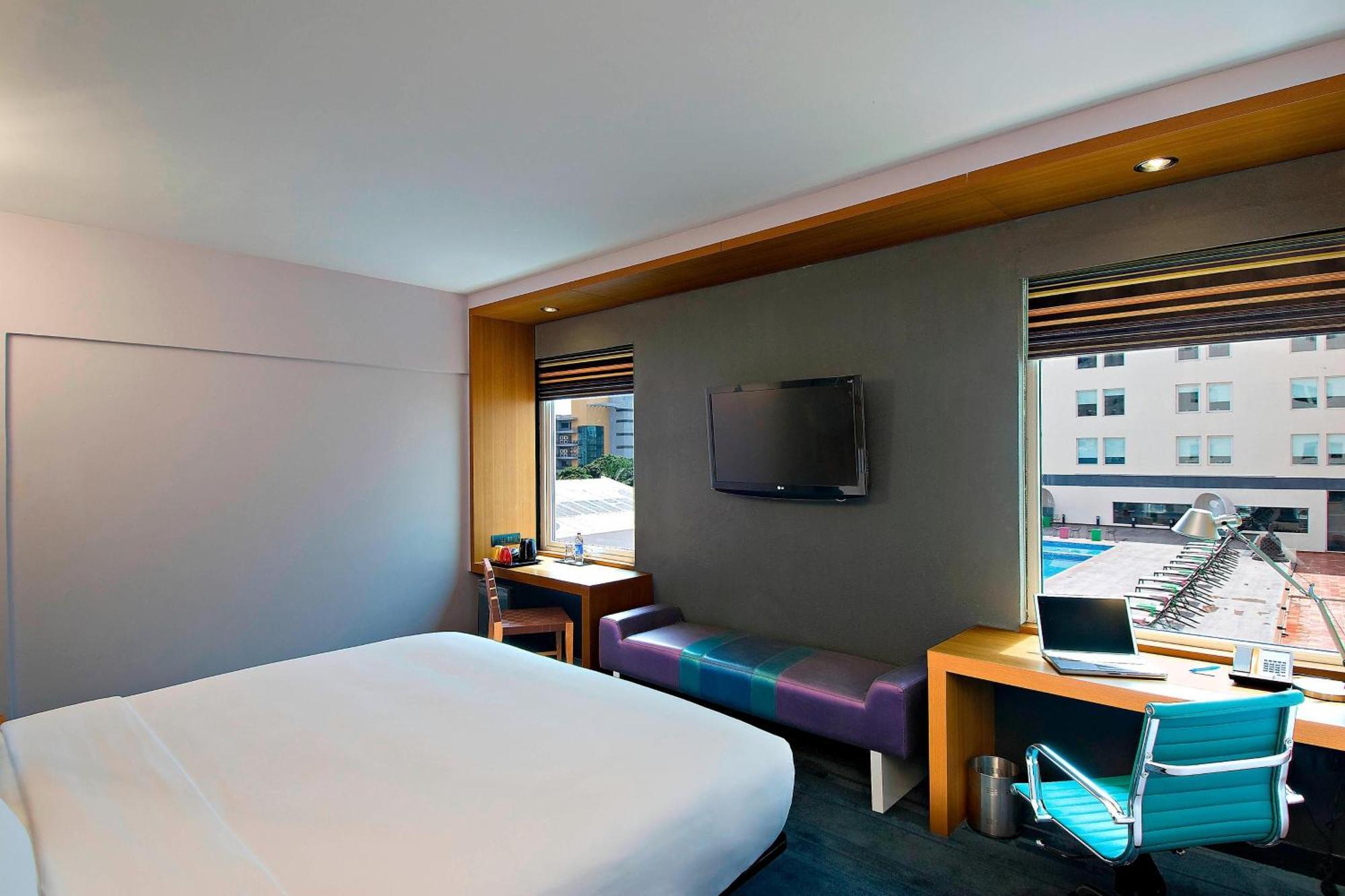 Hotel Aloft Bengaluru Whitefield Exterior foto